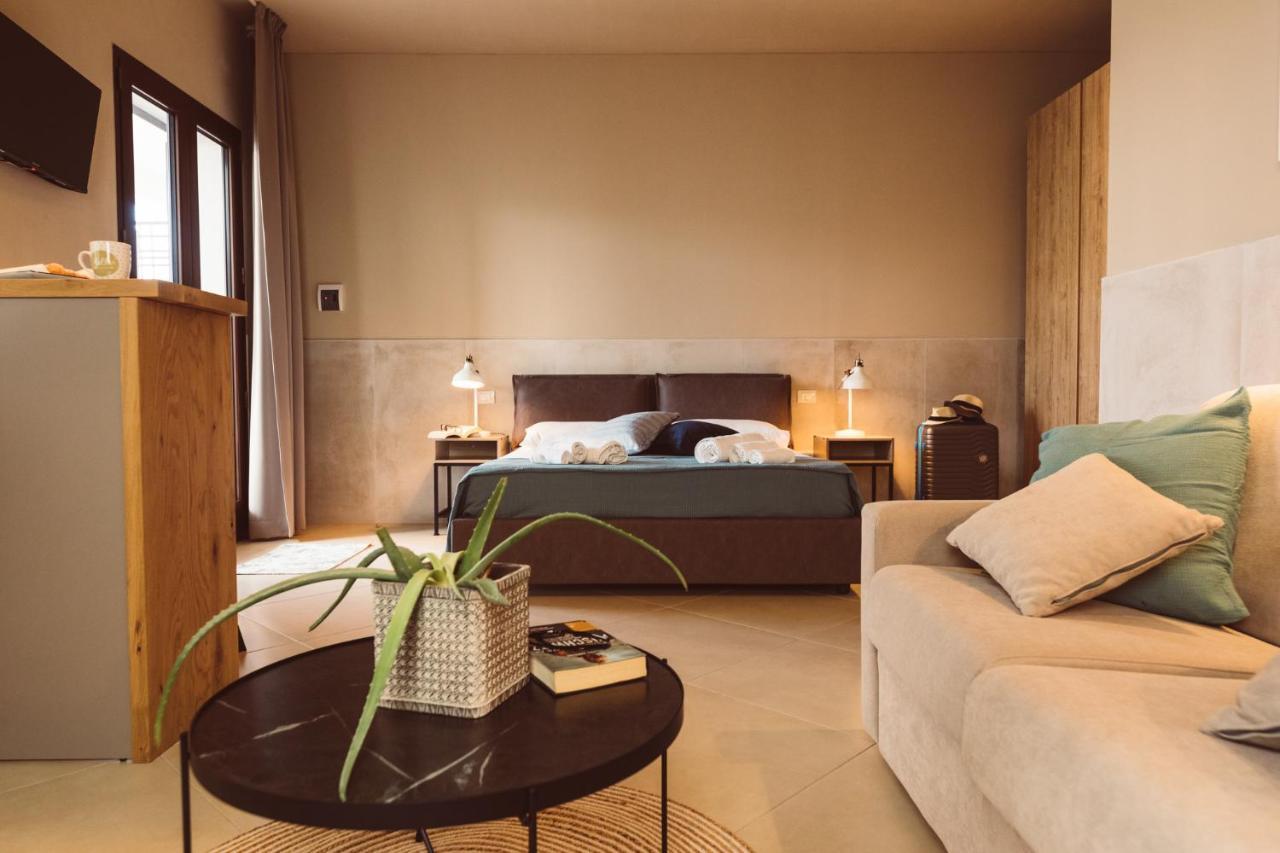 B&B Casa Di Gio' Tiggiano Bagian luar foto