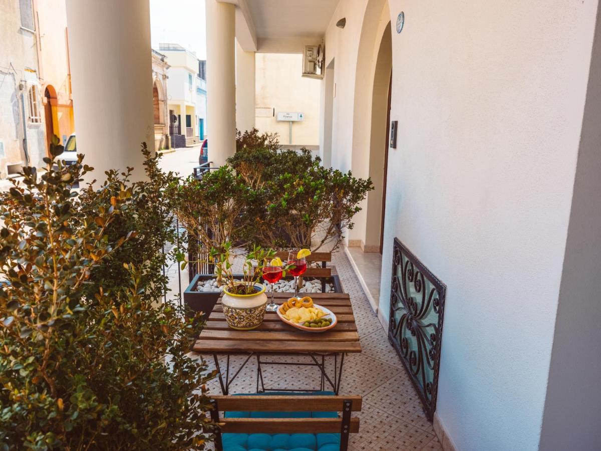 B&B Casa Di Gio' Tiggiano Bagian luar foto